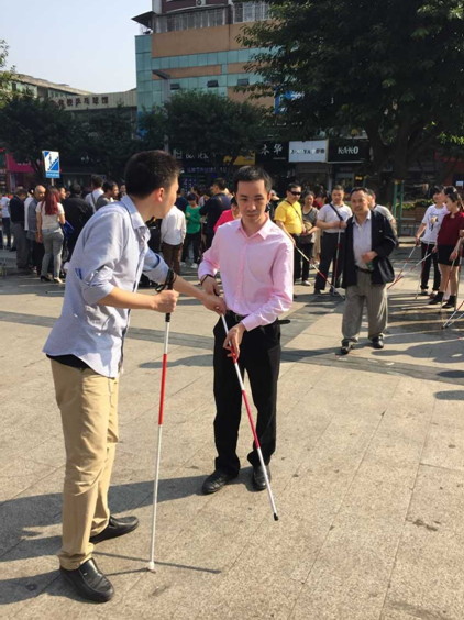 ���оٰ�ä�˶������߼�����ѵ