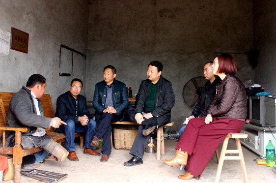 ��ؿ�չ��ҵ����ɸ��