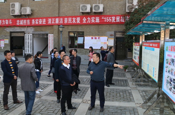 ��ƺ������һ�е�����������ֵ���ι۽����м��˹���