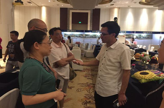 �ϳ�����Ӳμ��Ĵ�ʡ�׽�м���չ�ܽ��ջ�����