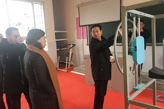 �в������ϲ��ص��вм��˹���