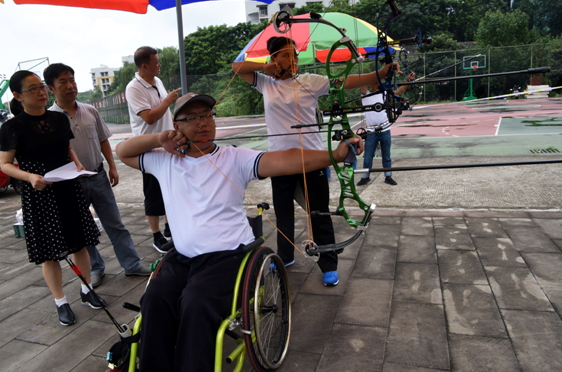 ���������͹ػ� �в���ο���˶�Ա�ĺ���