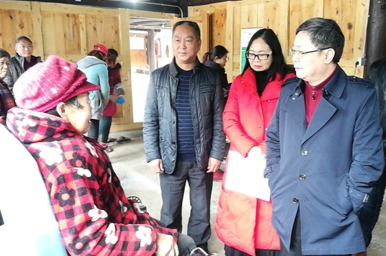 �в����쵼����Ӫɽ�������绨�Ŵ���вм��˹���