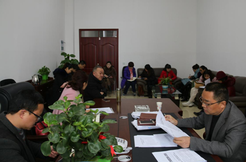 ������������ץ����м��˶��齨��