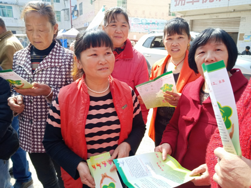 �ûݲ������߽�ÿ���м��˵��ļ�