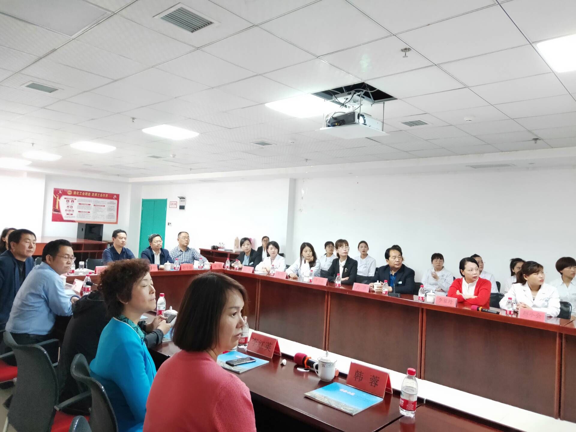 �ϳ��в��������������С�μ���п���ѧϰ�м������������ͼ�ͥҽ��ǩԼ������