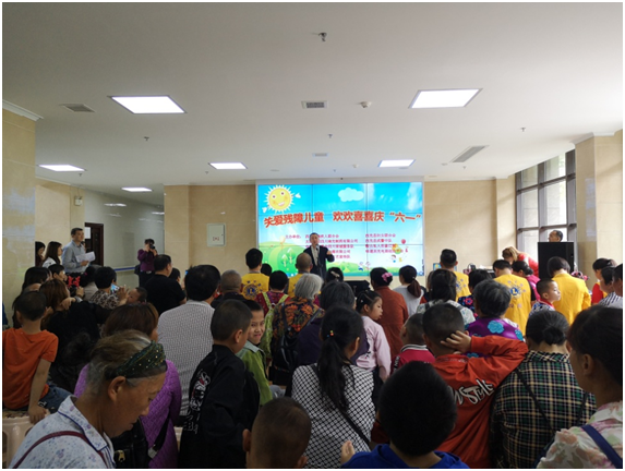 �ذ����϶�ͯ������ϲϲ�조��һ��