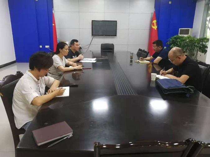 �ϳ��в����������е��С������� �߲м�����������