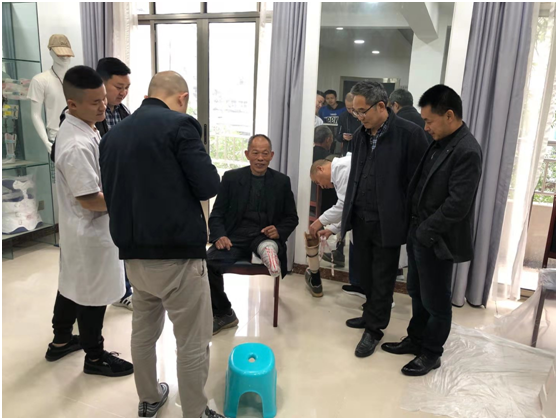 �ϳ��в�����չ�м��˼�֫ȡģ����