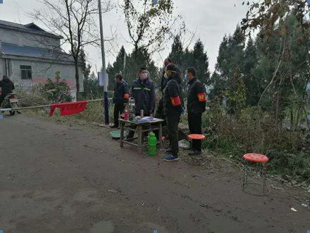 Я�ֲ��� פ�幤����ս��æ �������в���פ�������幤���ӷ�ս���������һ��