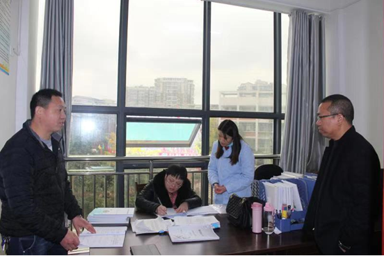 �в����Բм���ͯ���㿵���������з��м��