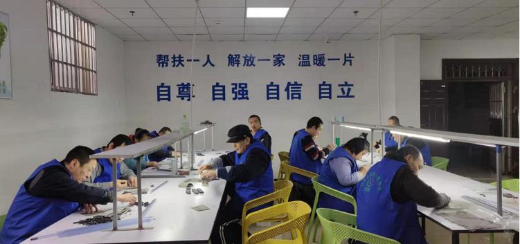 �߽������زм��˱ӻ�����