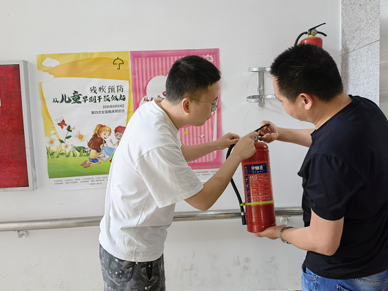 ˳����������ʵ��չ��ȫ�����Ų顰��ͷ��������