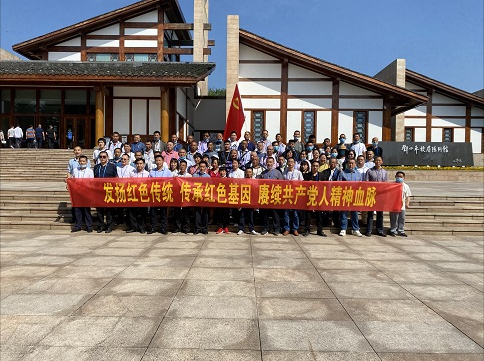 ��¤�ز�����֯ȫ������м��˴������㰲��չ��ɫ�Ļ������