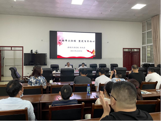 ����������������ί��У��У������ר�⵳��