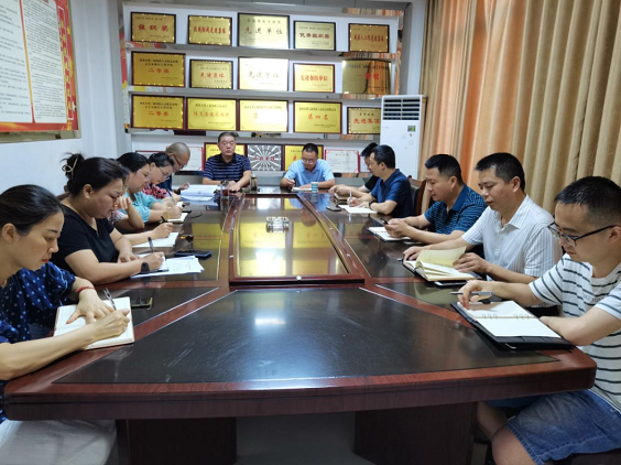 ��¤�زм������ϻ��ٿ�ѧϰ��Υ�����������Ϊ��һ�����顱�취��ר�����