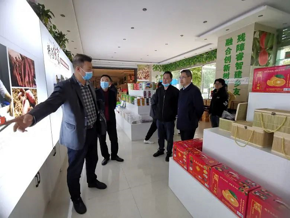 �����в����������ؽ���ѧϰ�м��˹���