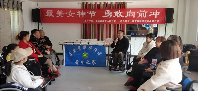 ����Ů��ڣ��¸���ǰ�塪�������������ϣ��֮�ҿ�չ�����ˡ����ʸ�Ů������