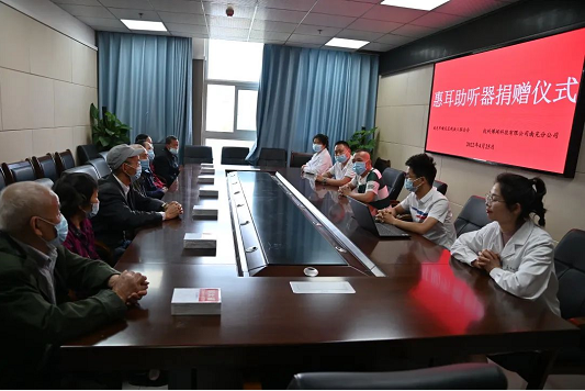 ˳�����������лݶ������������