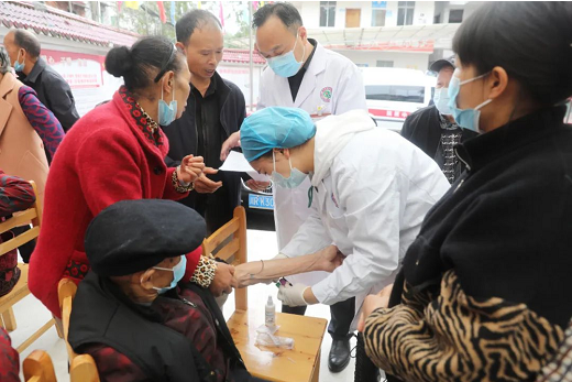 �ϲ��ؼ�ͥҽ��ǩԼ��ֵ���� �����м��˽���