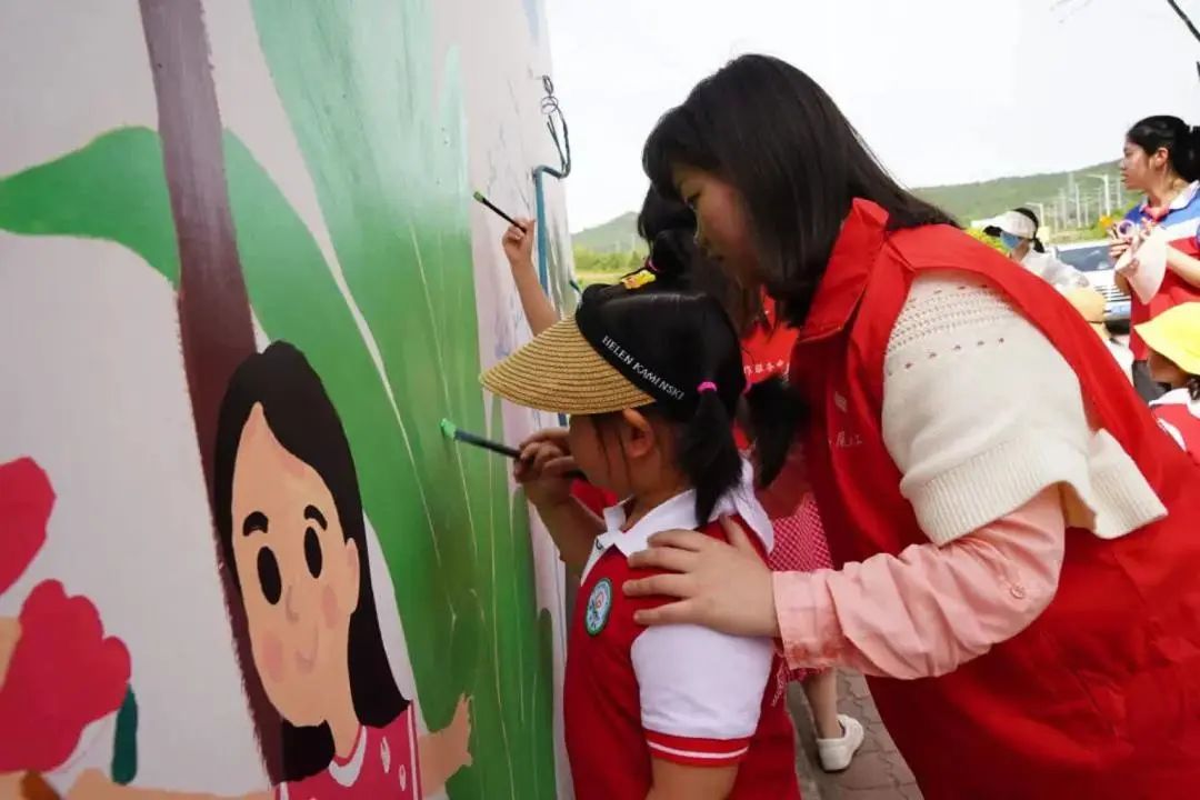 �ֻ������Ļ�ǽ �����м���֮��