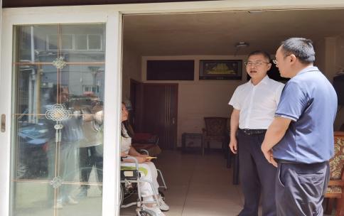 ��¤�ض������ضȲм��˿�չ�뻧�߷�ο�ʻ