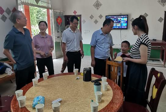 ��¤�ز�����չ��18�Ρ�ȫ���ذ��ա� �뻧�߷�ο�ʻ