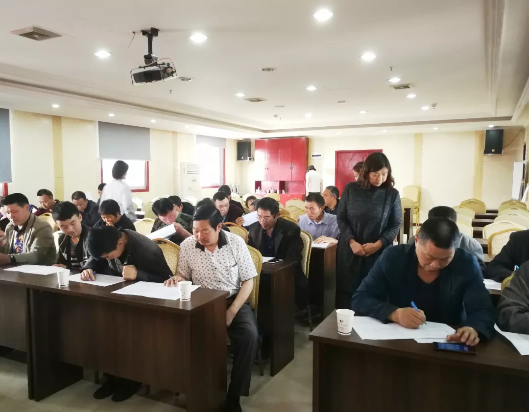 �ϲ��صڶ���ƶ���м��˾�ҵ���ܰ�Բ����ҵ